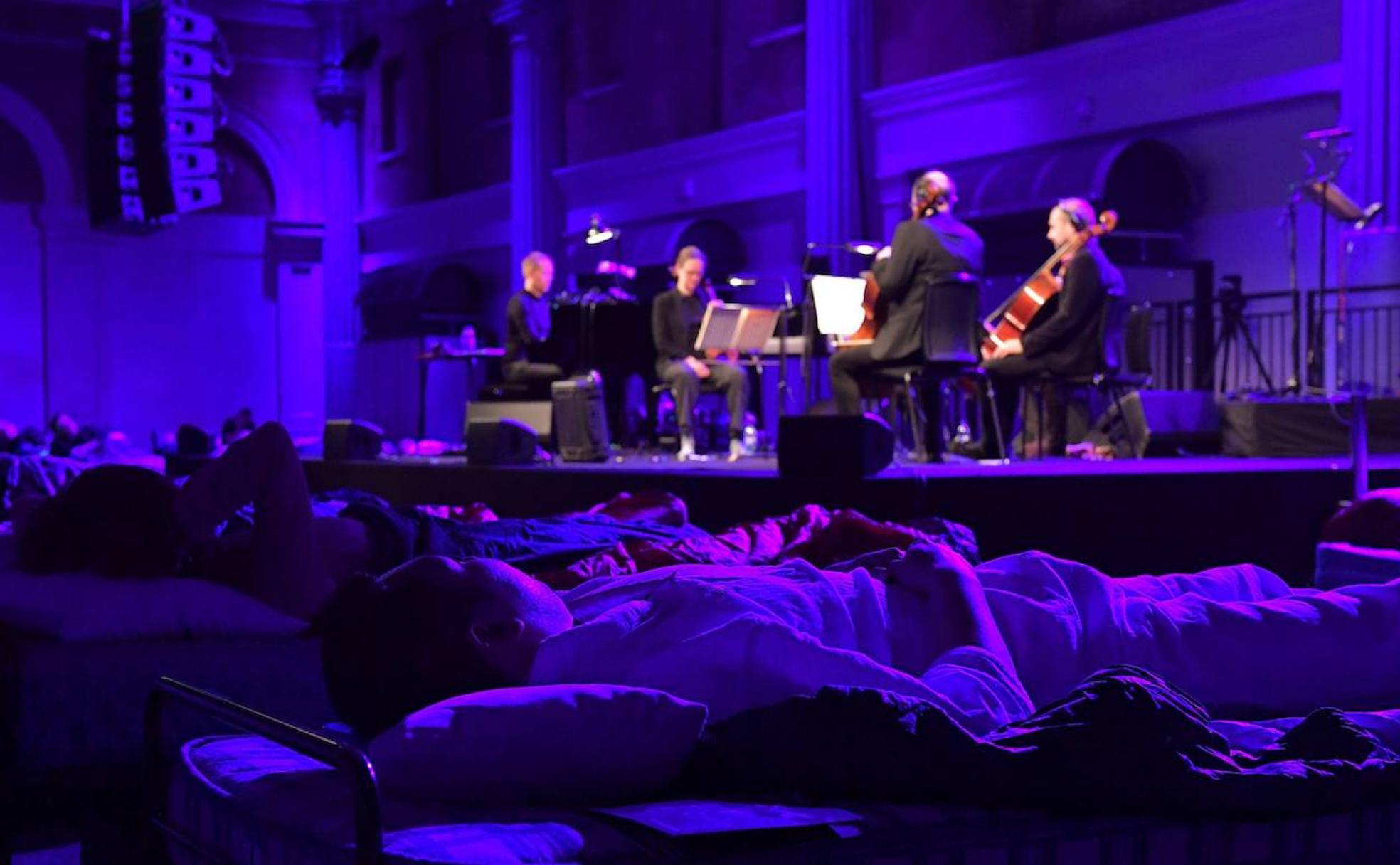 'Sleep' se centra en el experimento musical y escénico de Max Richter. 