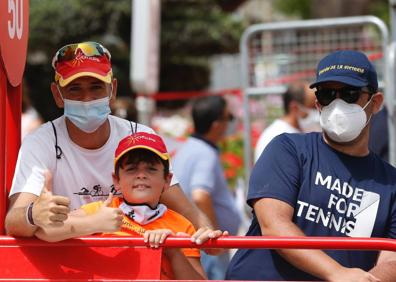 Imagen secundaria 1 - Rincón de la Victoria pedalea al ritmo de La Vuelta