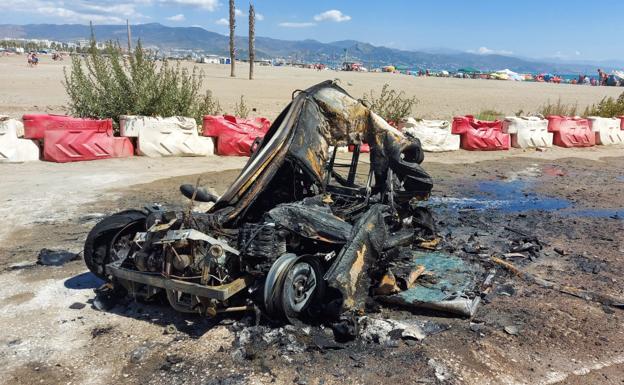 Estado en el que quedó el vehículo incendiado.