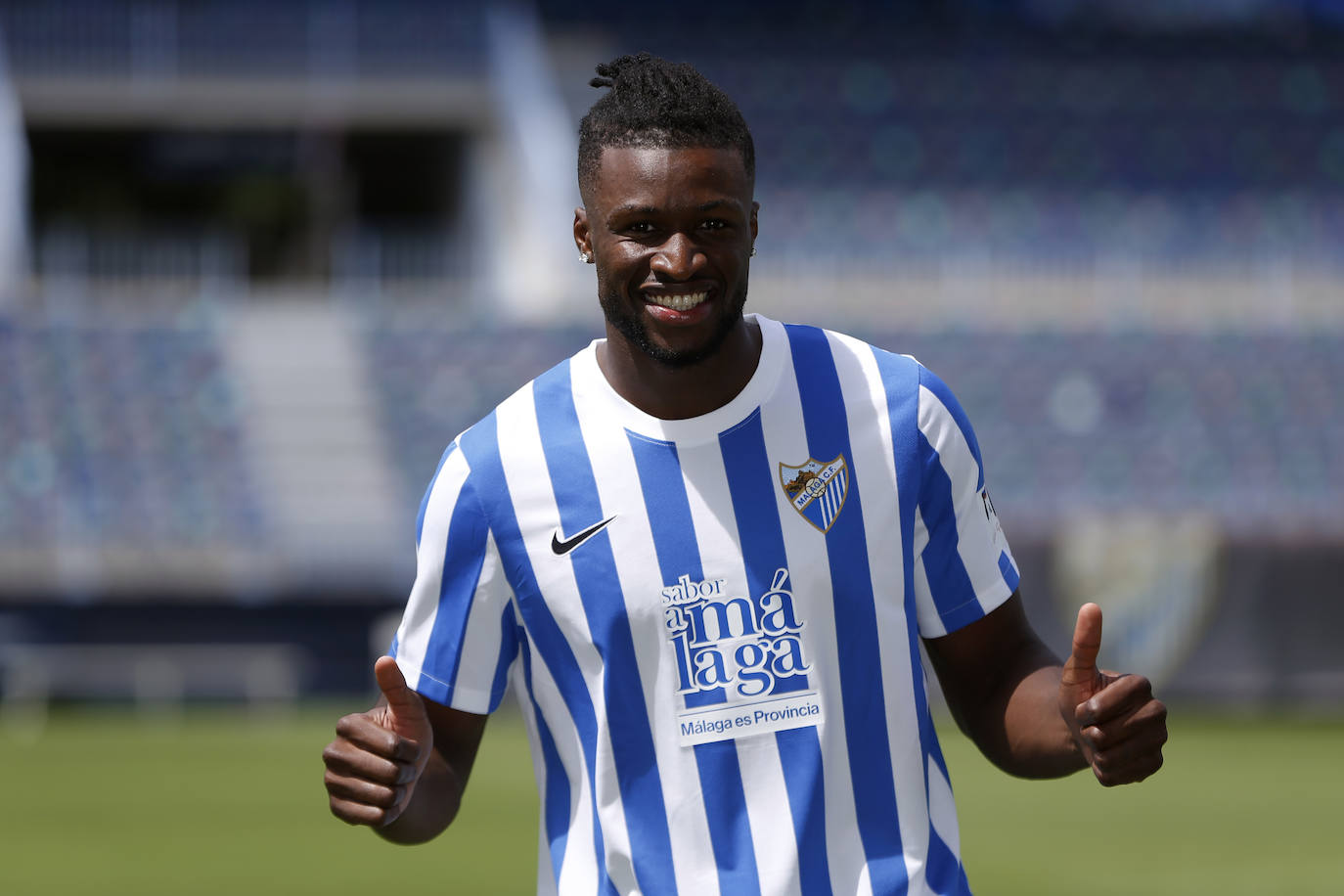 os nuevos fichajes del Málaga, Antoñín, Víctor Gómez y Sekou Gassama.