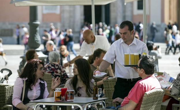 La bonanza en el empleo abona las esperanzas para apostar por una subida. 