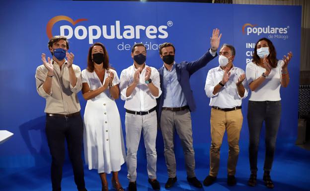 Imagen principal - Moreno y Casado abren el nuevo curso político en Alhaurín el Grande