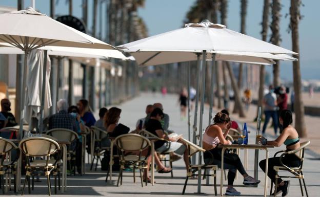 Terrazas de verano en la anterior desescalada