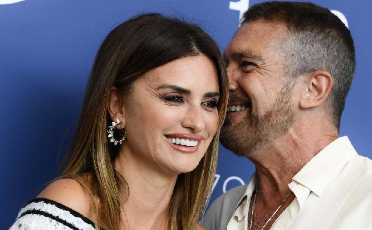 Penélope Cruz y Antonio BAanderas. 