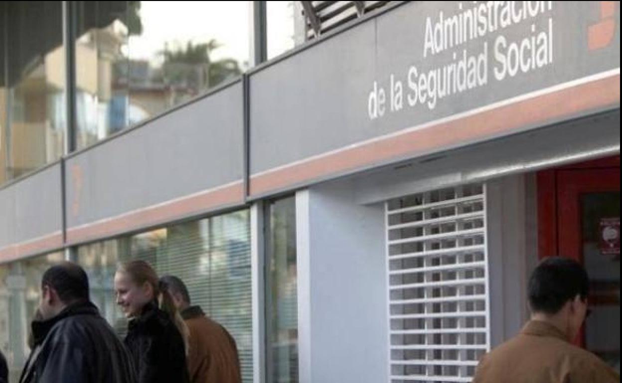 Pensiones : La Seguridad Social avisa a las mujeres con hijos que van a jubilarse: tienen derecho a este complemento