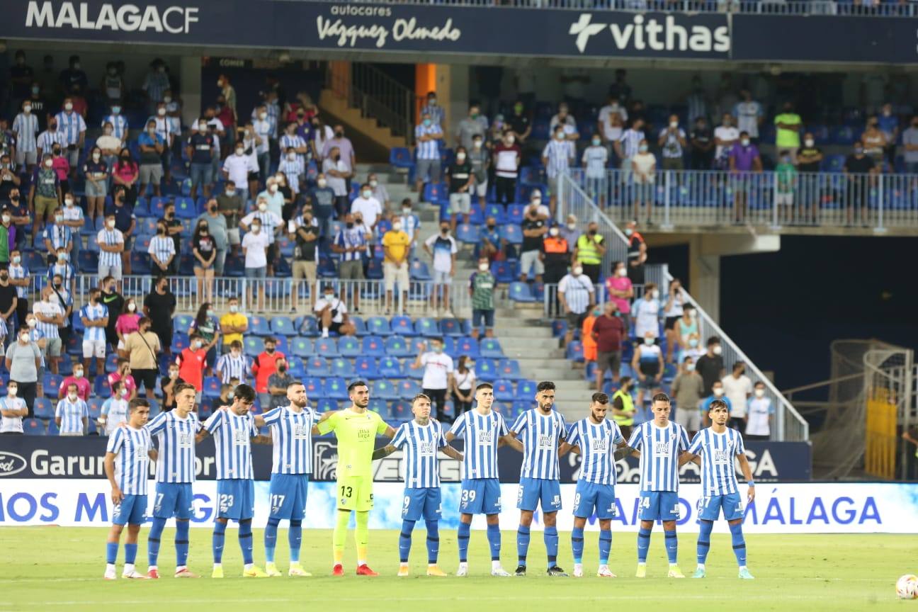 La Rosaleda volvió a mostrar un gran ambiente este domingo, pese a las restricciones por el covid 