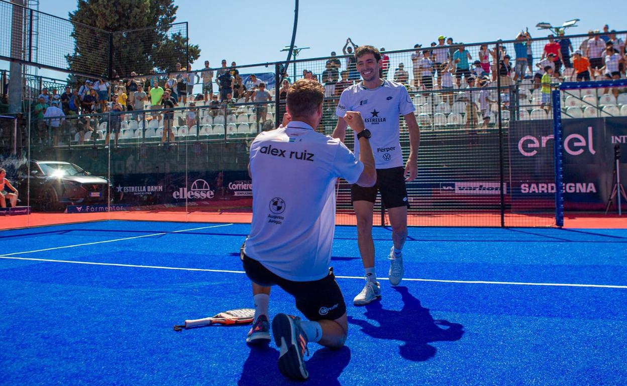 Álex Ruiz y Franco Stupaczuk se hacen grandes y se cuelan en la final del Open de Cerdeña