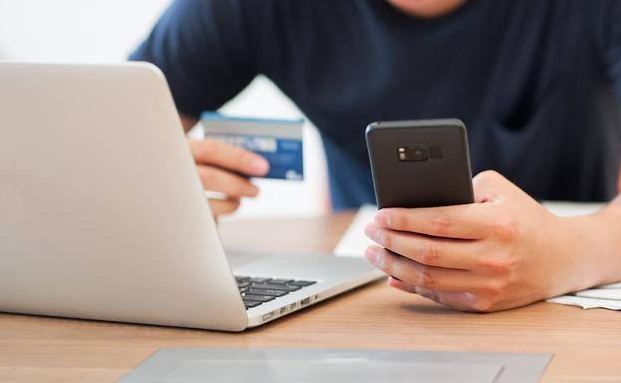 La Seguridad Social alerta de correos fraudulentos con reembolsos falsos de dinero en su nombre