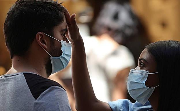 «Nos gustaría recuperar más espacios de libertad», el mensaje de Bendodo antes del comité de expertos que decidirá nuevas medidas en Andalucía