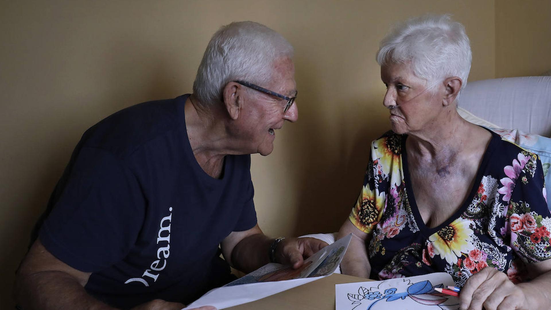 «Me dicen que intente tener vida. ¿Qué vida, si ella lo es todo?»