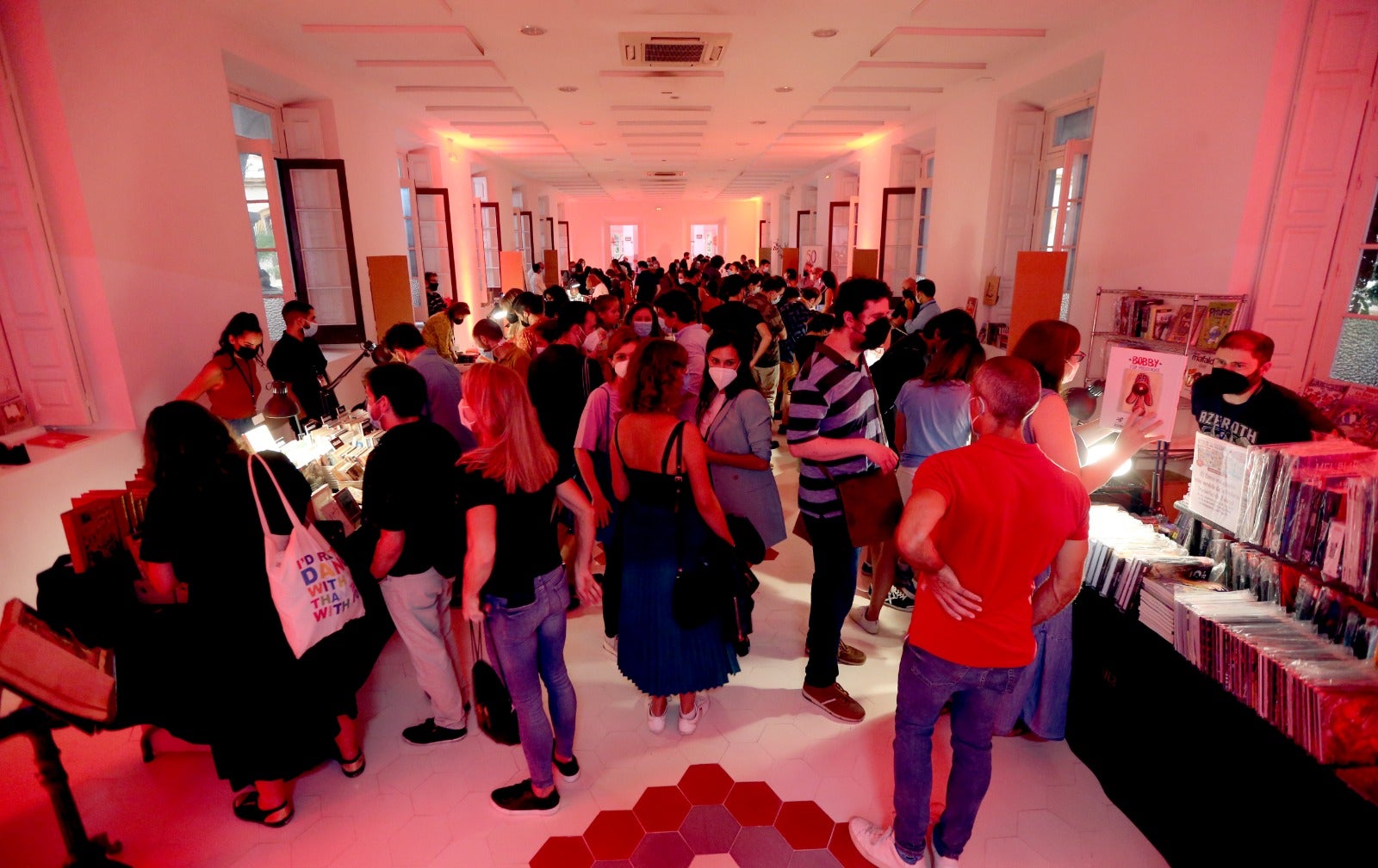 Celebración de la sexta Noche de los Libros. 