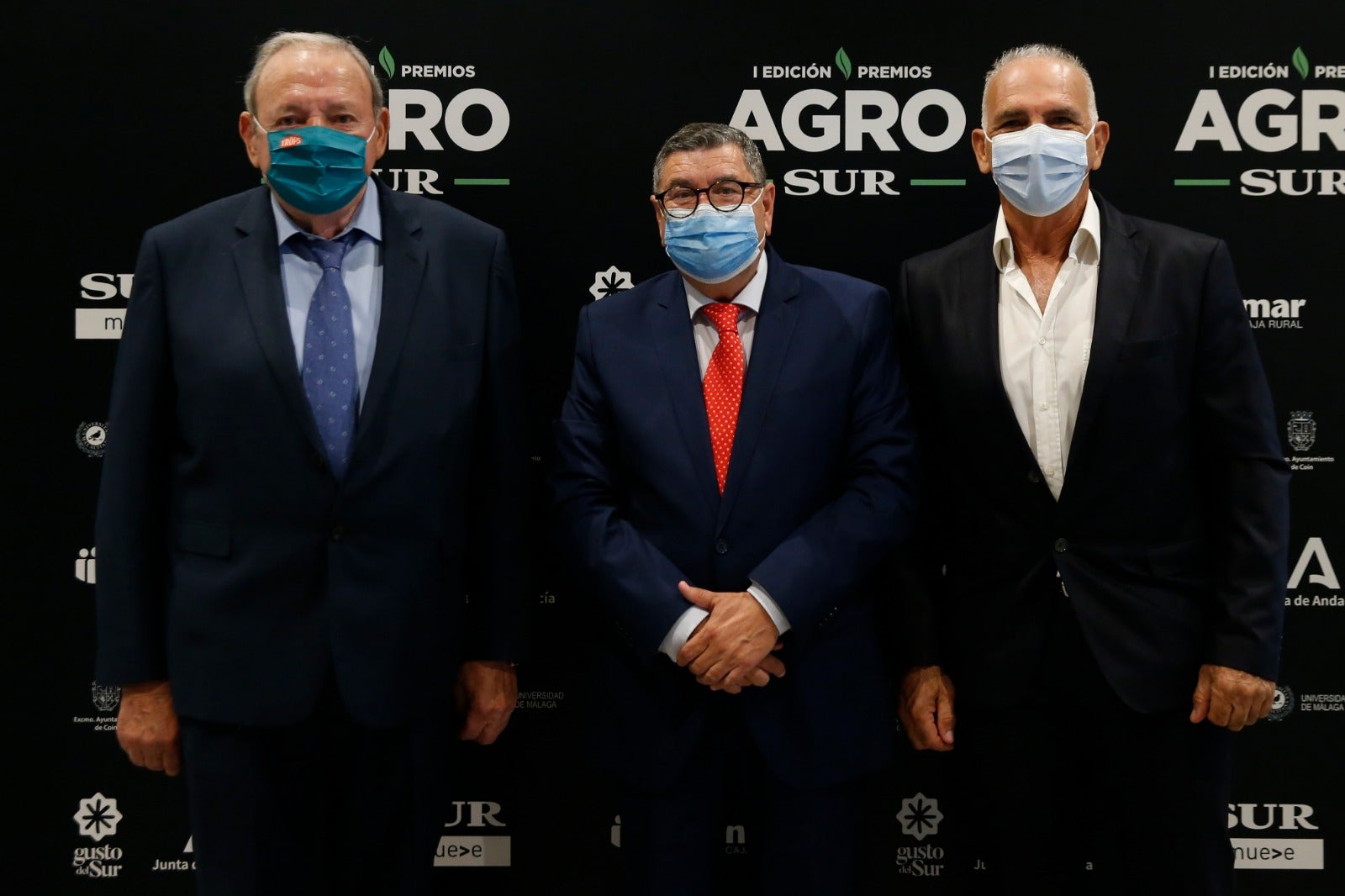 El Auditorio Edgar neville de la Diputación de Málaga ha acogido el acto de entrega de los primeros premios AGRO SUR. La gala contó con el patrocinio de Cajamar y Gusto del Sur como entidad colaboradora