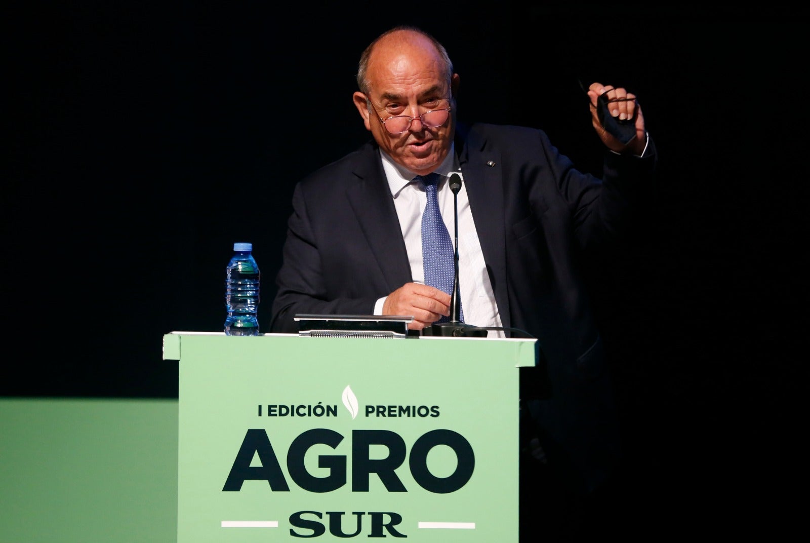 El Auditorio Edgar neville de la Diputación de Málaga ha acogido el acto de entrega de los primeros premios AGRO SUR. La gala contó con el patrocinio de Cajamar y Gusto del Sur como entidad colaboradora