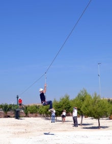 Imagen secundaria 2 - Atracciones del parque.