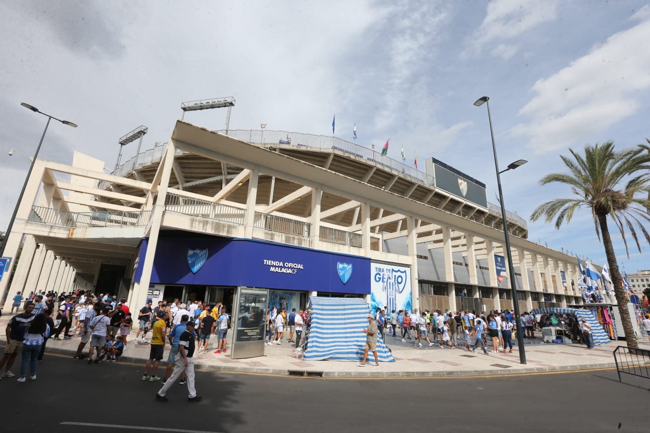 La Rosaleda acogió el encuentro sin restricciones de aforo por el covid-19 