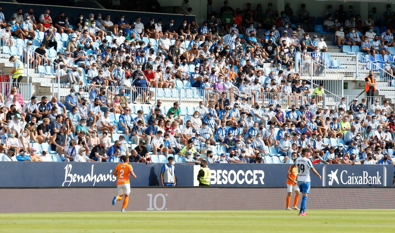 La Rosaleda acogió el encuentro sin restricciones de aforo por el covid-19 