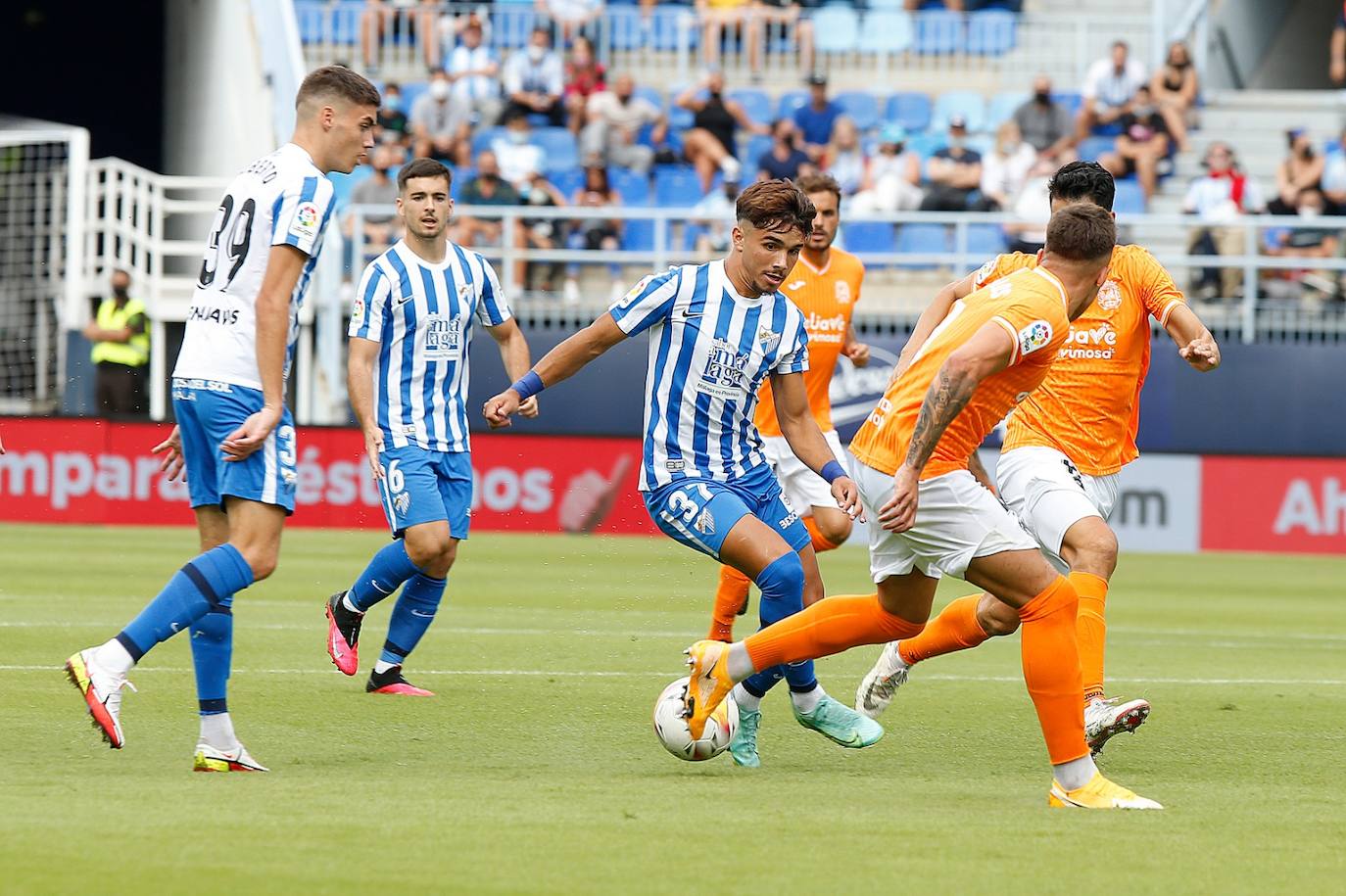 La Rosaleda acogió el encuentro sin restricciones de aforo por el covid-19 