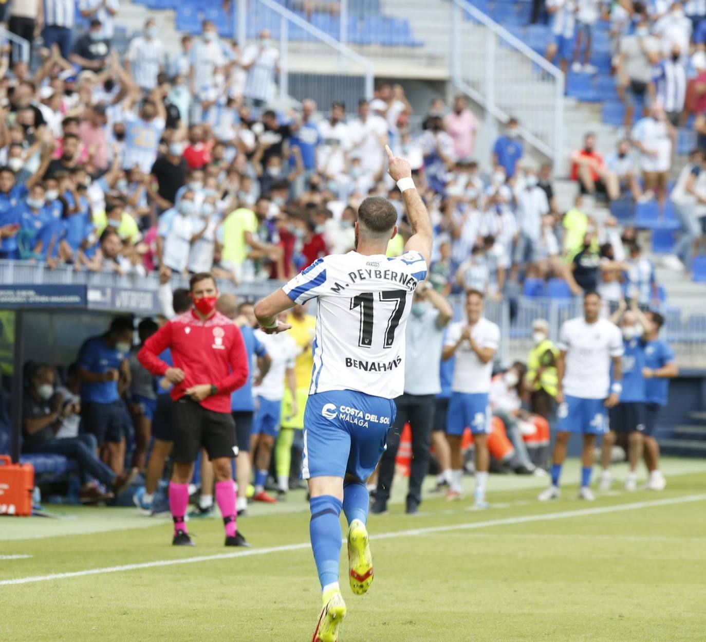 La Rosaleda acogió el encuentro sin restricciones de aforo por el covid-19 