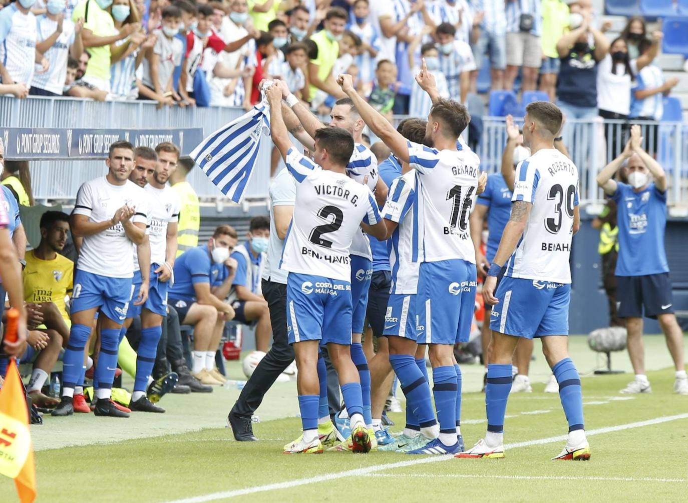 La Rosaleda acogió el encuentro sin restricciones de aforo por el covid-19 