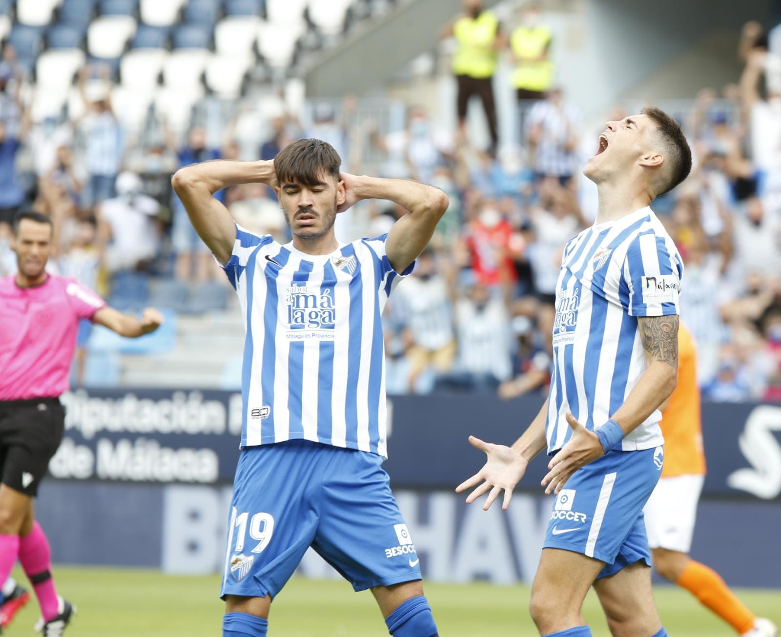 La Rosaleda acogió el encuentro sin restricciones de aforo por el covid-19 