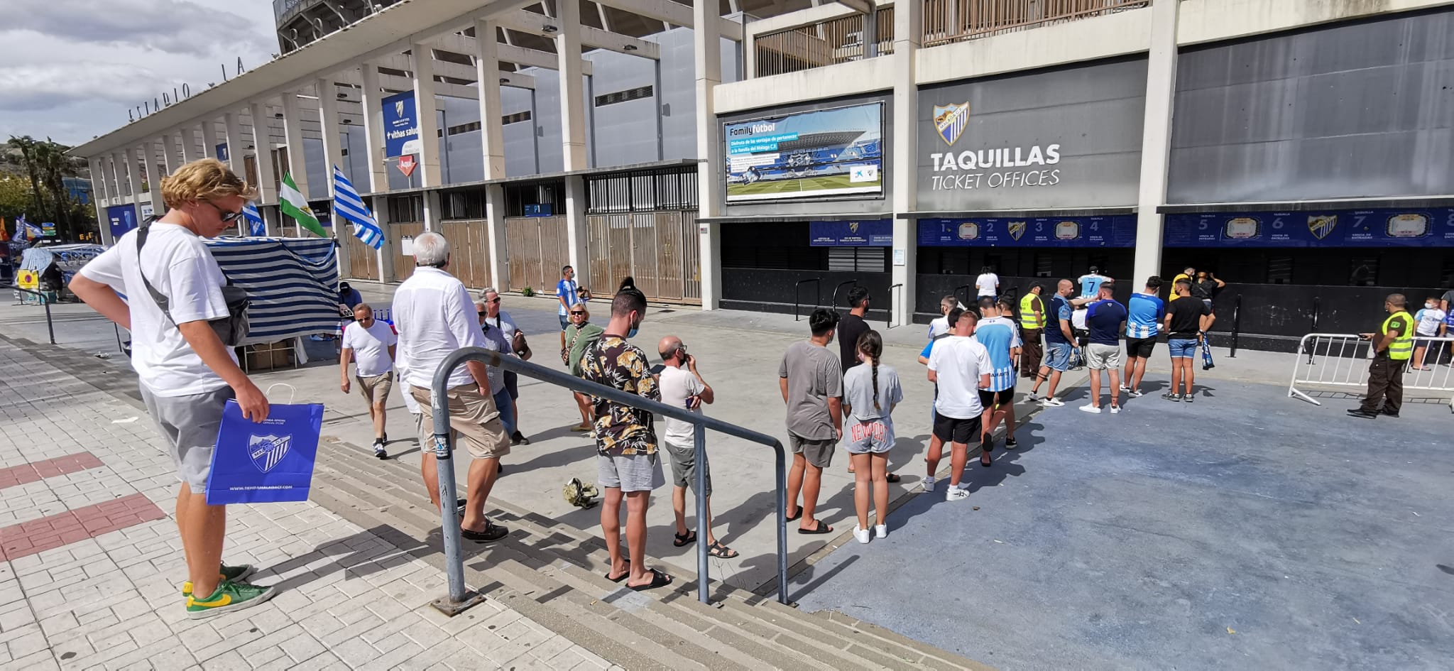 La Rosaleda acogió el encuentro sin restricciones de aforo por el covid-19 