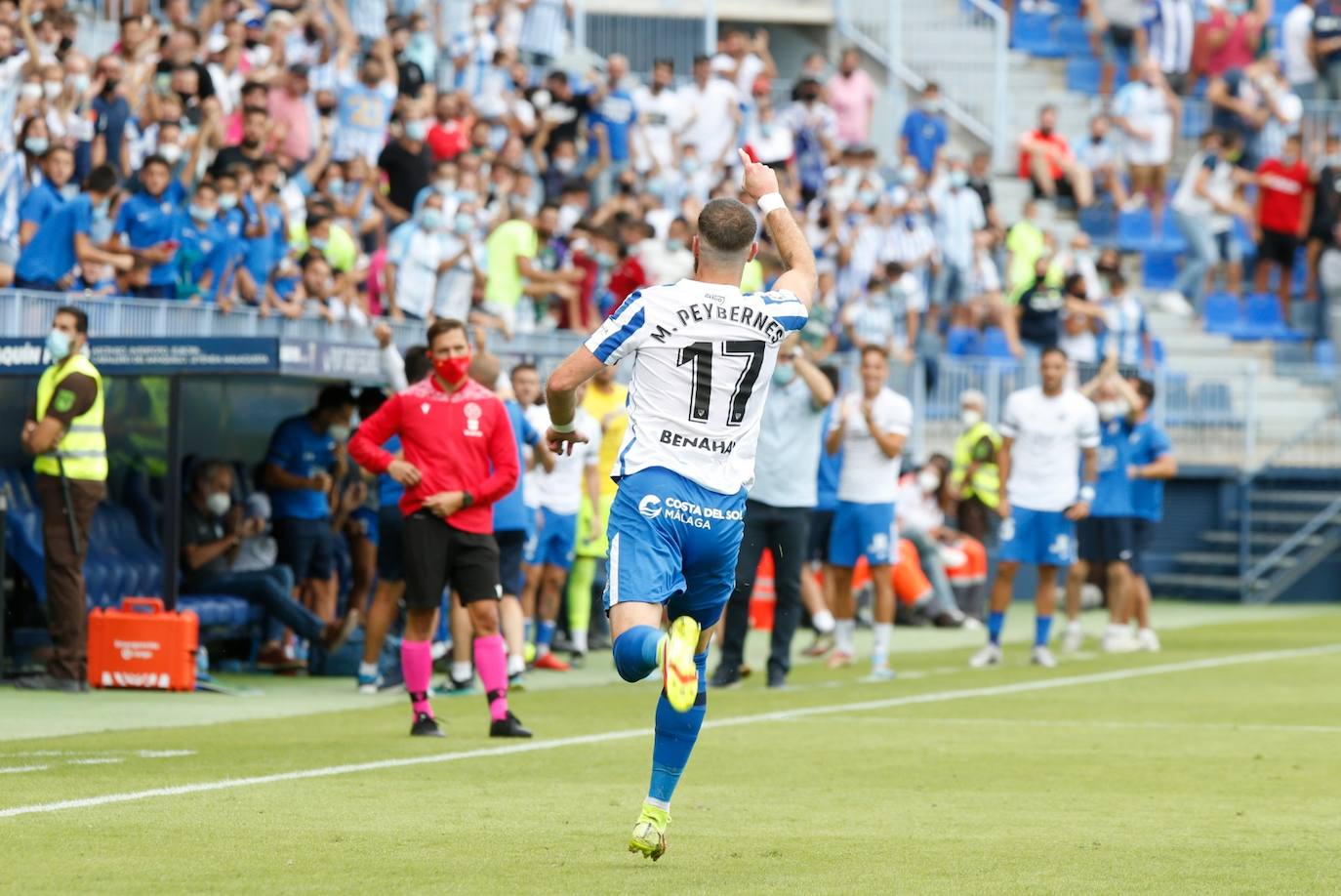 La Rosaleda acogió el encuentro sin restricciones de aforo por el covid-19 