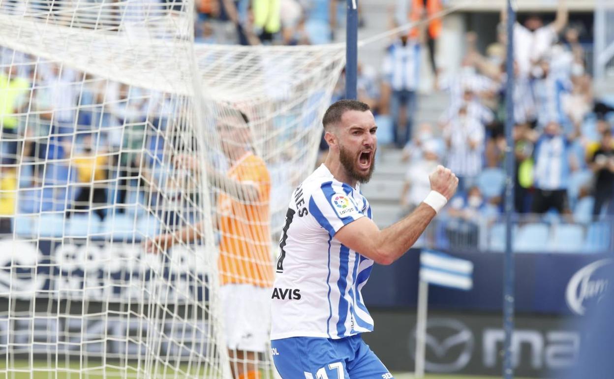 Peybernes celebra el gol del triunfo ante el Fuenlabrada. 