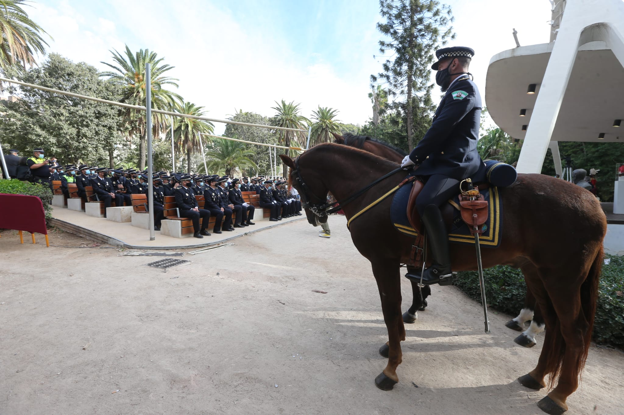 El recinto Eduardo Ocón de la capital acogió, este lunes, la celebración del acto central del patrón de la Policía Local
