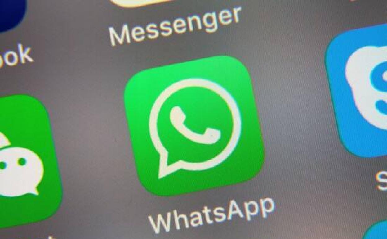 WhatsApp ha sufrido una caída global junto a Facebook e Instagram este lunes. 