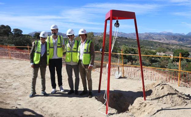 Inician las obras de la almazara ecológica diseñada por Philippe Starck en Ronda