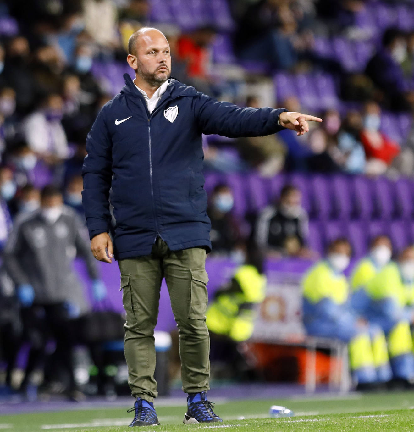 El Málaga logra un importante empate en su visita al Valladolid. 