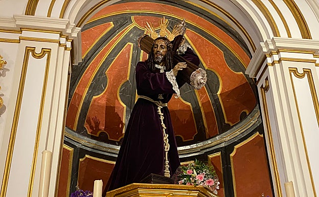 Jesús El Rico, en su capilla de la parroquia de Santiago Apóstol. 