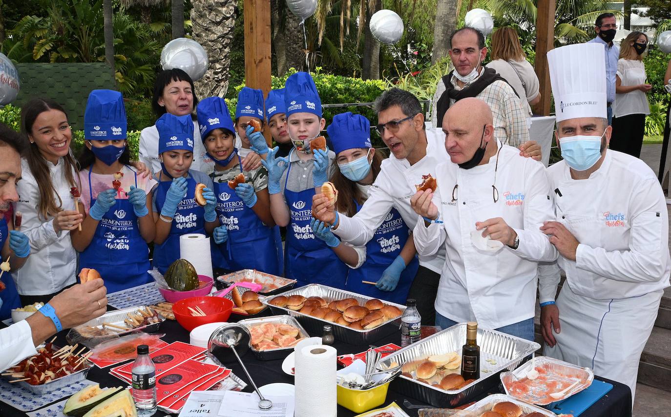 Niños de cinco colegios de la ciudad y de la Fundación Olivares han preparado platos fríos junto a una treintena de cocineros con estrella Michelin