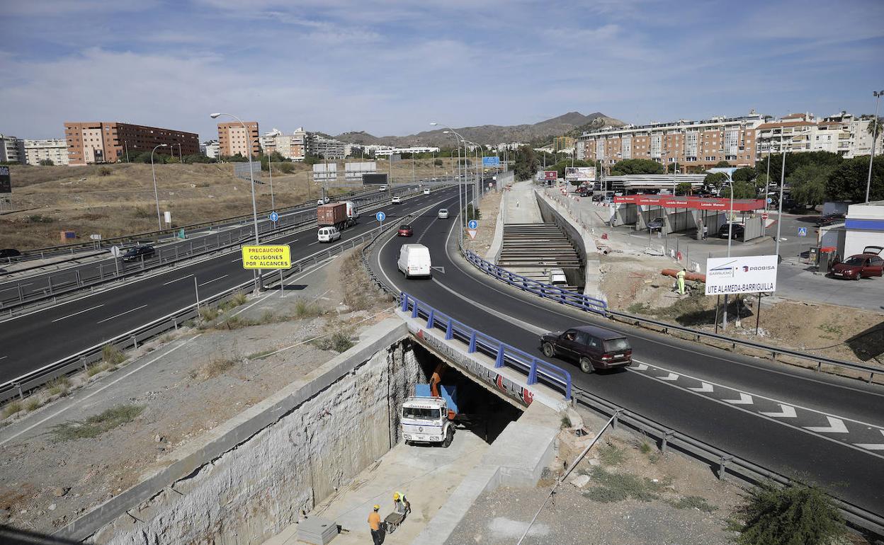 El paso inferior que permite la conexión está prácticamente listo. 