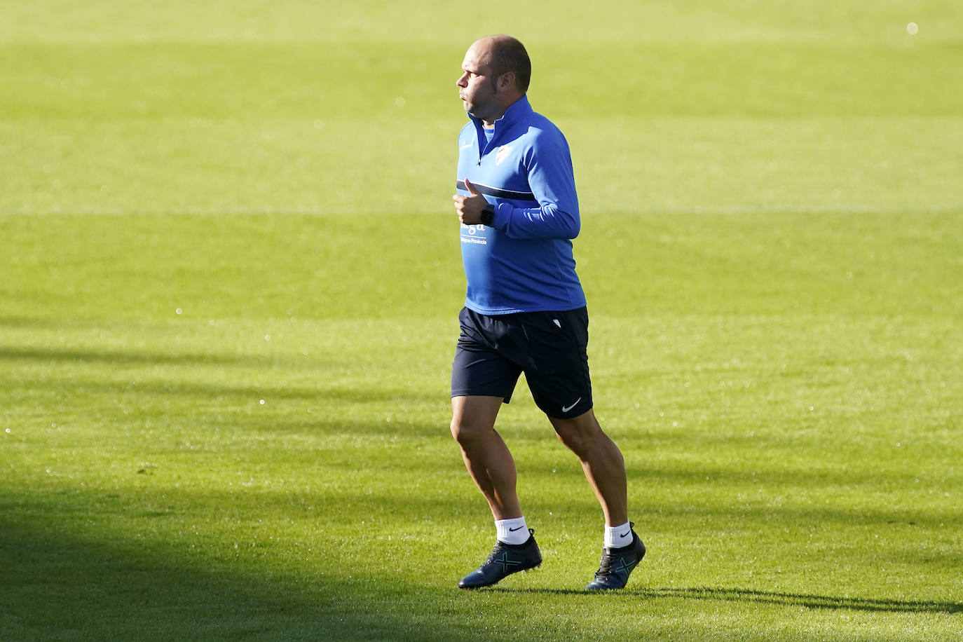 Fotos del entrenamiento del Málaga en La Rosaleda.