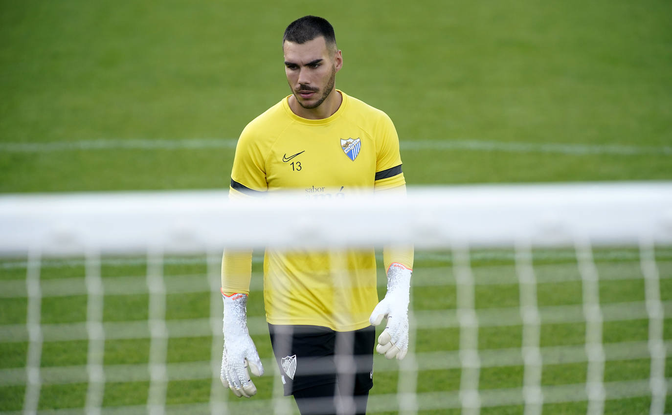 Fotos del entrenamiento del Málaga en La Rosaleda.