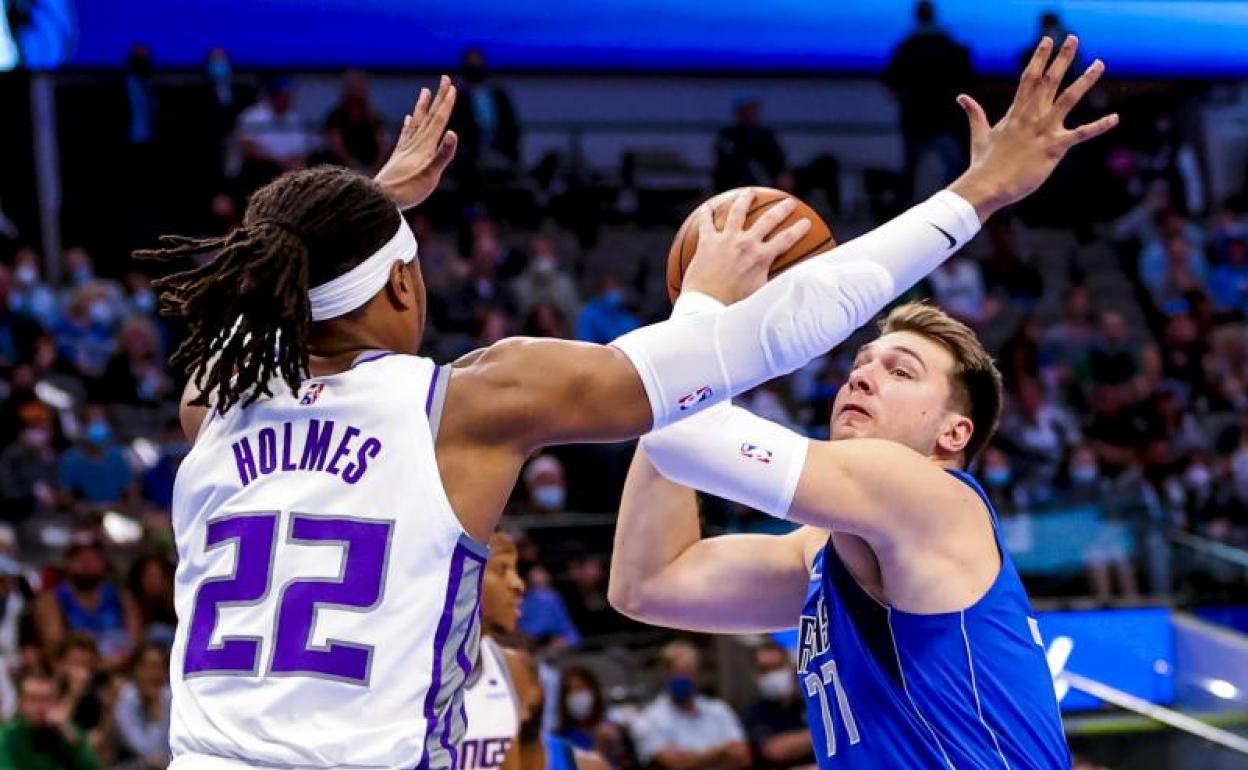 Doncic, en un lance del partido. 