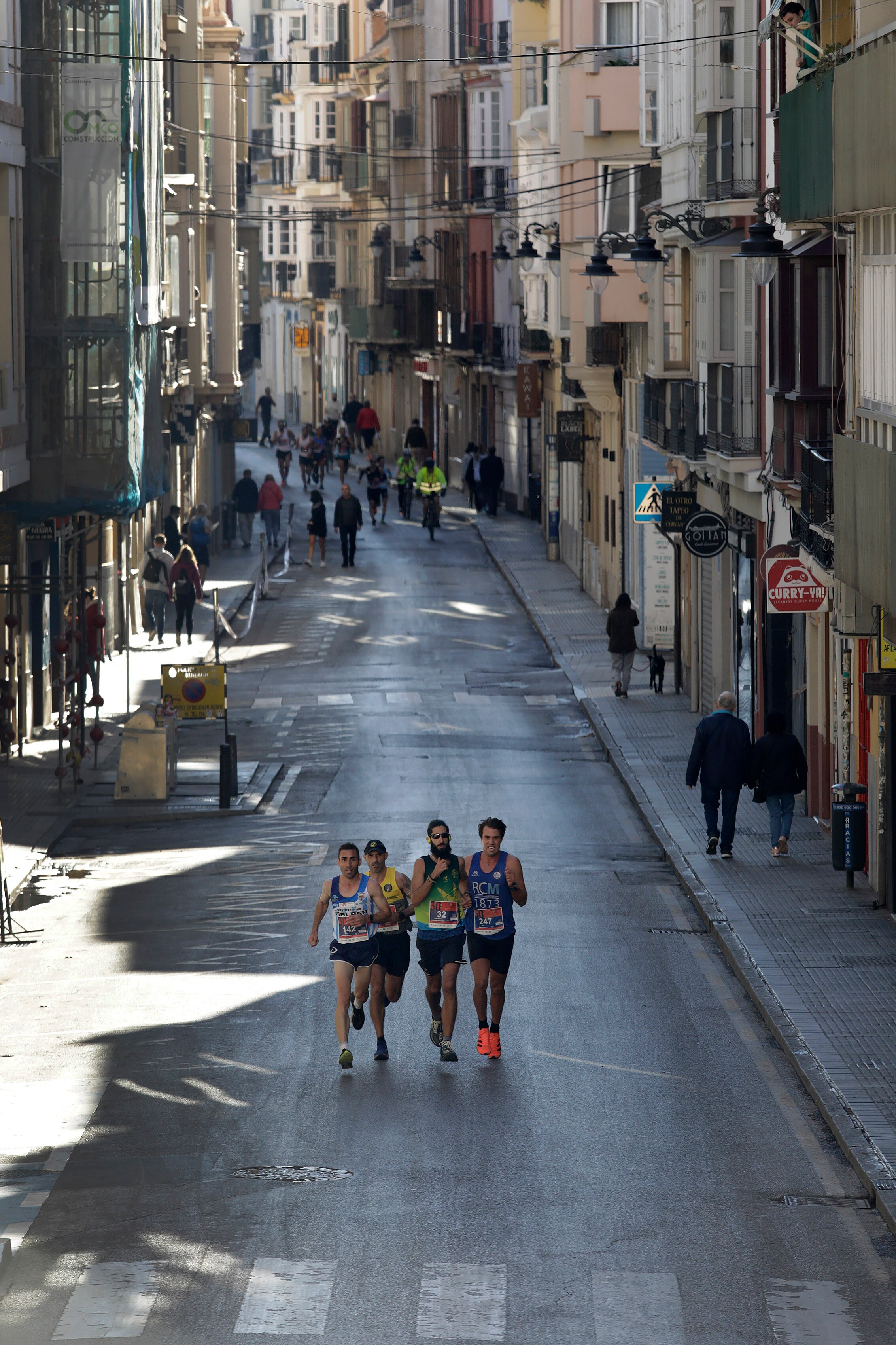 Unos 7.000 corredores estaban inscritos para recorrer las calles de la ciudad en la edición de 2021. 