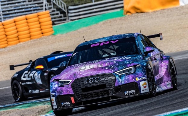 El Audi RS3 LMS de SPV Racing de Álvaro Fontes, en carerra. 