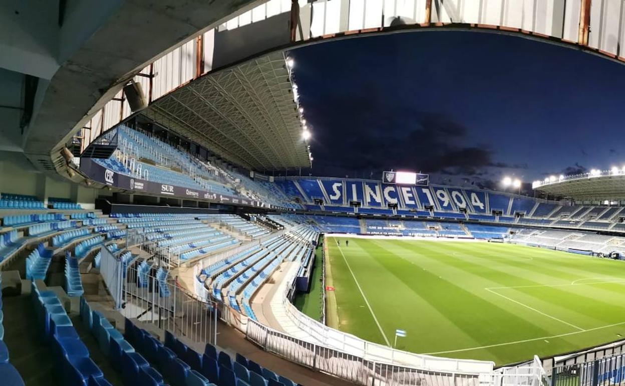 La Rosaleda cumple ya quince años desde que se completara su reconstrucción y necesita retoques. 