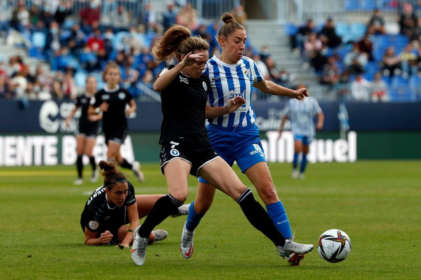 El Málaga gana al Zaragoza en la Copa de la Reina