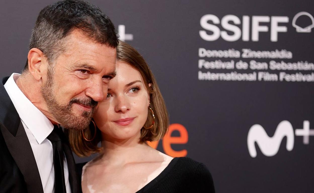 Antonio Banderas y su hija Stella en el último Festival de San Sebastián.