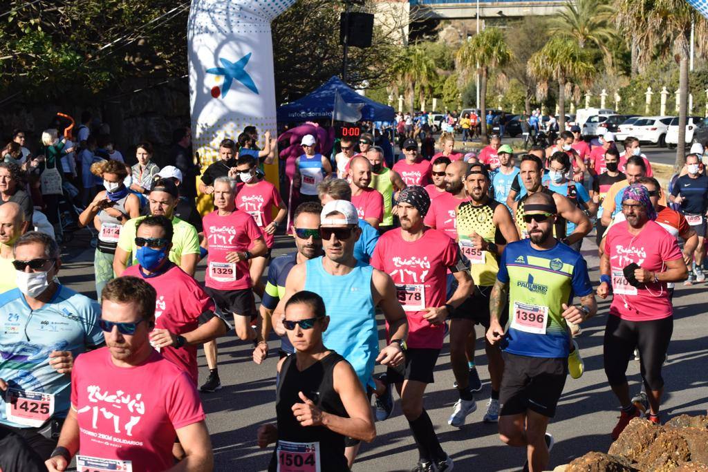 La Carrera Litoral Holiday World cuenta, como en cada edición, con tres modalidades diferentes en la carrera: de 21 kilómetros (media maratón), y de 10 y 5 kilómetros, pensados para pasear y para los niños. También se podía colaborar con dorsal 0