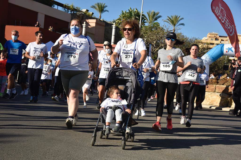 La Carrera Litoral Holiday World cuenta, como en cada edición, con tres modalidades diferentes en la carrera: de 21 kilómetros (media maratón), y de 10 y 5 kilómetros, pensados para pasear y para los niños. También se podía colaborar con dorsal 0