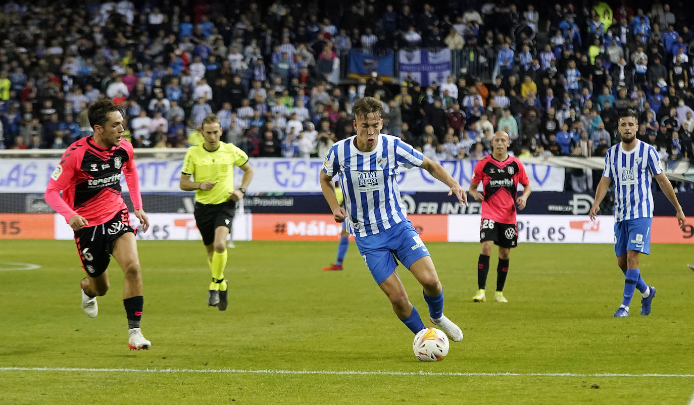 El Málaga se adelantó en el marcador con un gol de penalti 