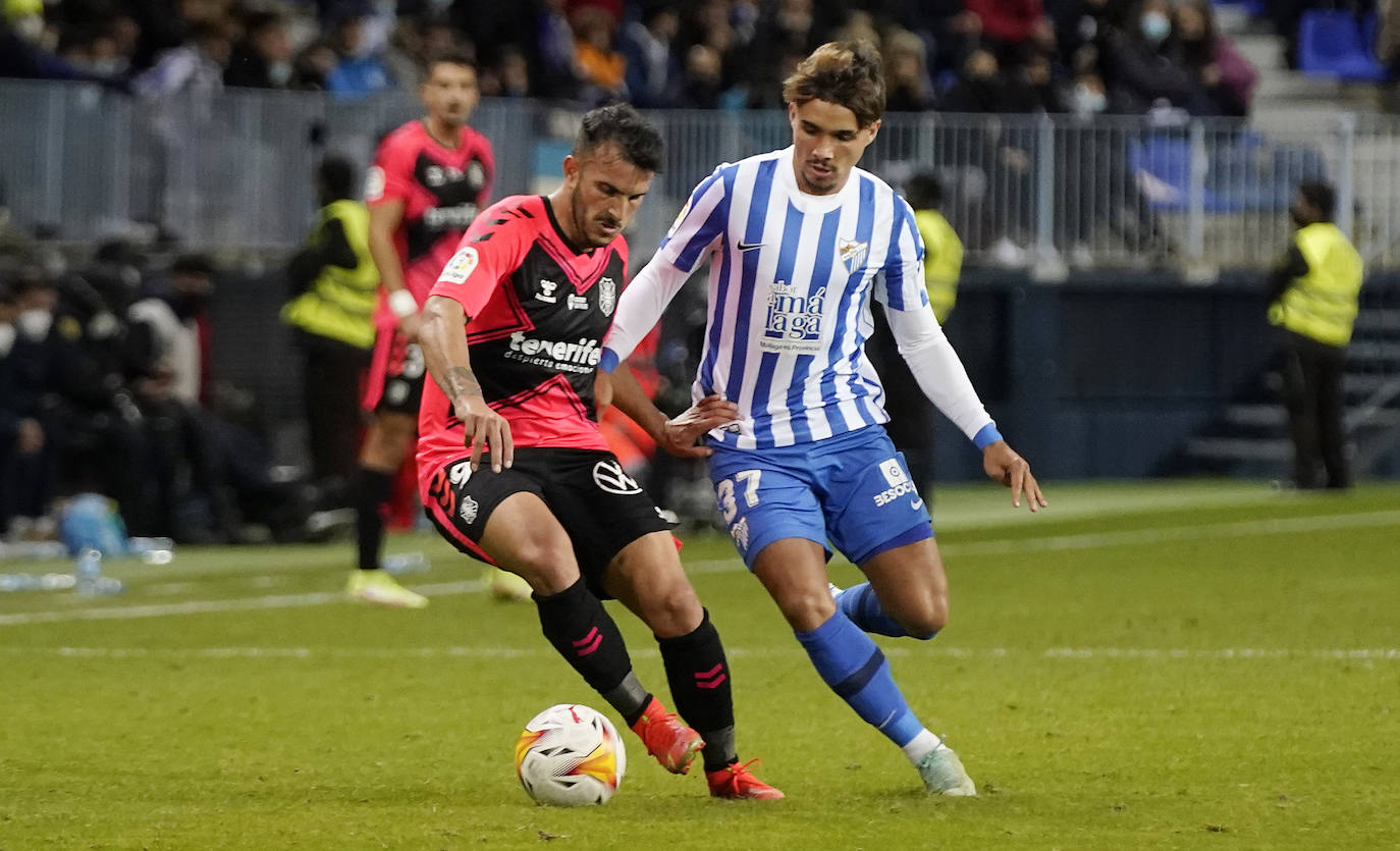 El Málaga se adelantó en el marcador con un gol de penalti 