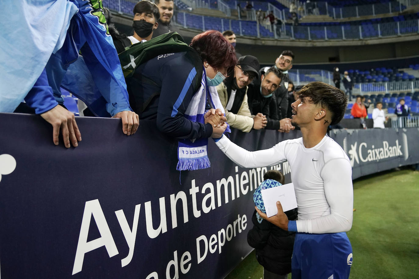 El Málaga se adelantó en el marcador con un gol de penalti 