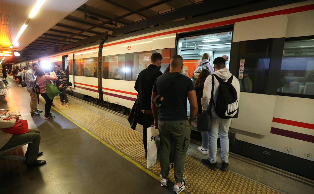 La CGT emprende acciones legales contra la supresión de trenes de Cercanías en Málaga