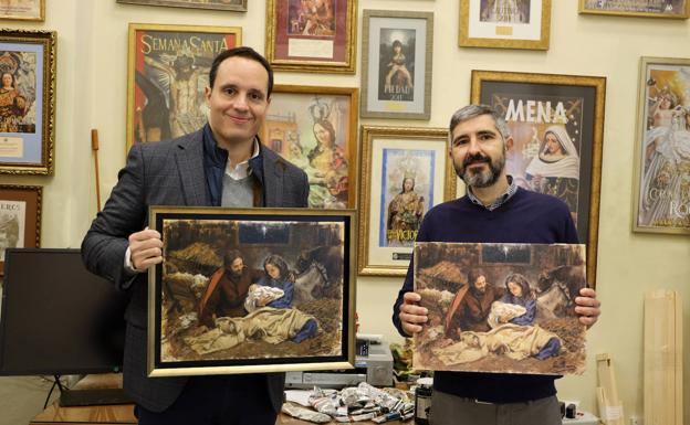 El pintor Raúl Berzosa con su obra titulada «Natividad» junto a Fernando Mira
