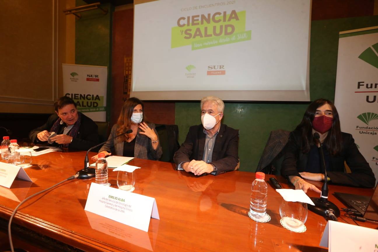 Así fue la charla de María Blasco en el ciclo 'Ciencia y salud'